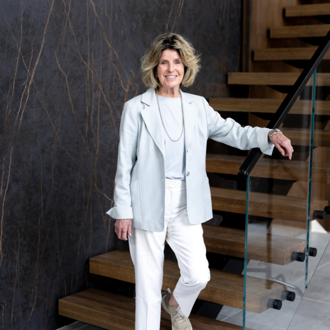 Image of Susan Harwood -  Broker - Life Member Award of Excellence